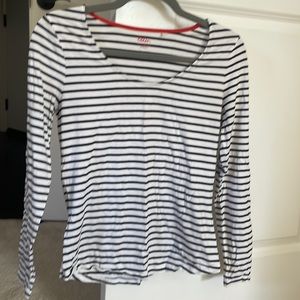 Boden classic Breton top size US 6 (fits like a XS)